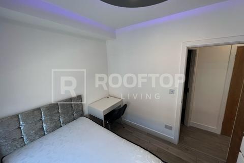 2 bedroom house to rent, Glossop Street, Leeds LS6