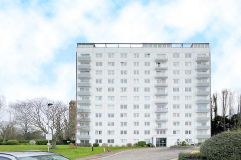 2 bedroom flat for sale, Eaton Drive, Kingston Upon Thames