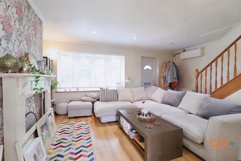 64 Kestrel Close, Chipping Sodbury, Bristol, BS37 6XB