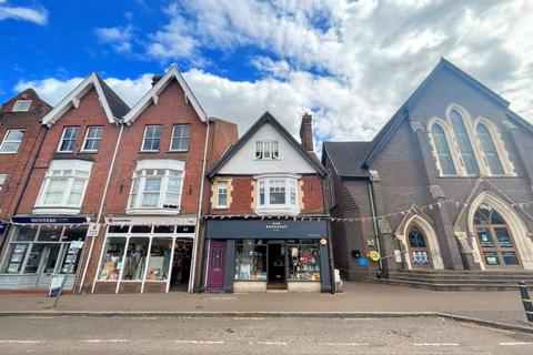 3 bedroom apartment to rent, High Street, Tring