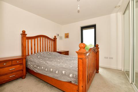2 bedroom apartment for sale, Leacon Road, Ashford, Kent