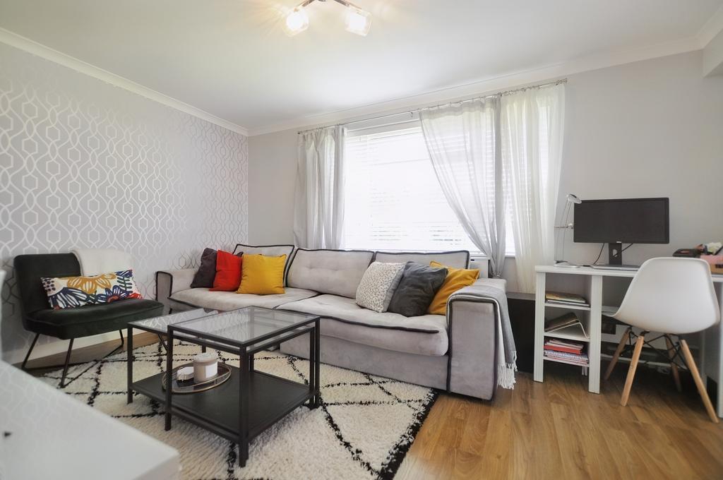 Galleywood Road, Great Baddow 3 bed end of terrace house for sale £375,000