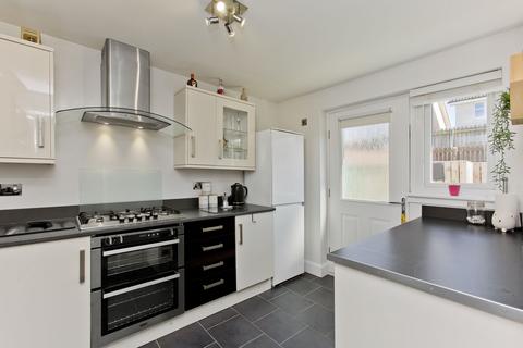 15 Fullarton Bank, Tranent, EH33 1EY