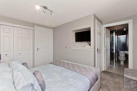 15 Fullarton Bank, Tranent, EH33 1EY