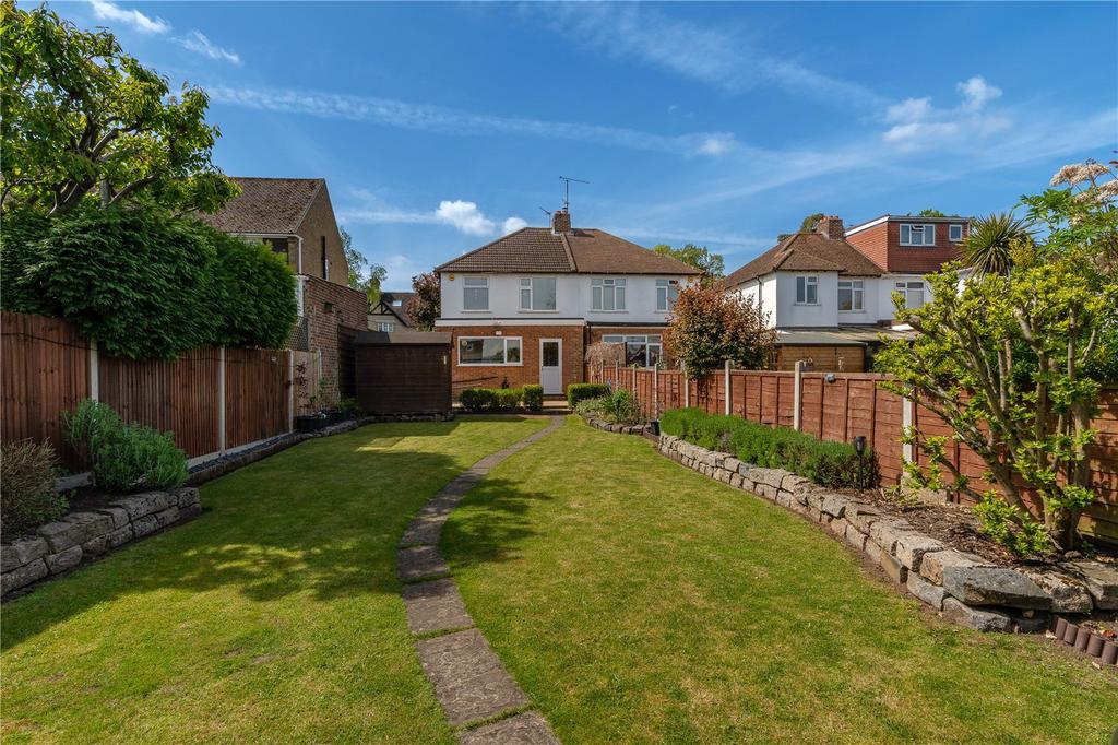 London Road, Aylesford, Maidstone, ME20 3 bed semidetached house for