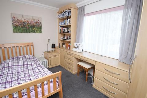 29 Longtye Drive, Chestfield, Whitstable, CT5 3NF
