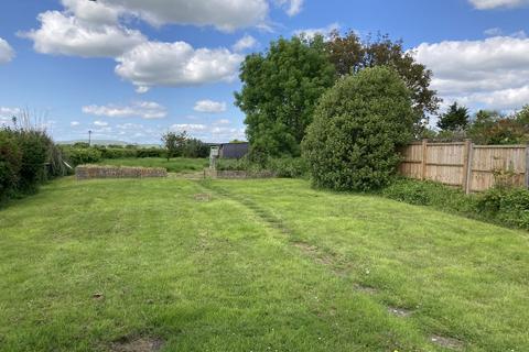 3 bedroom detached bungalow to rent, High Street, Blackford