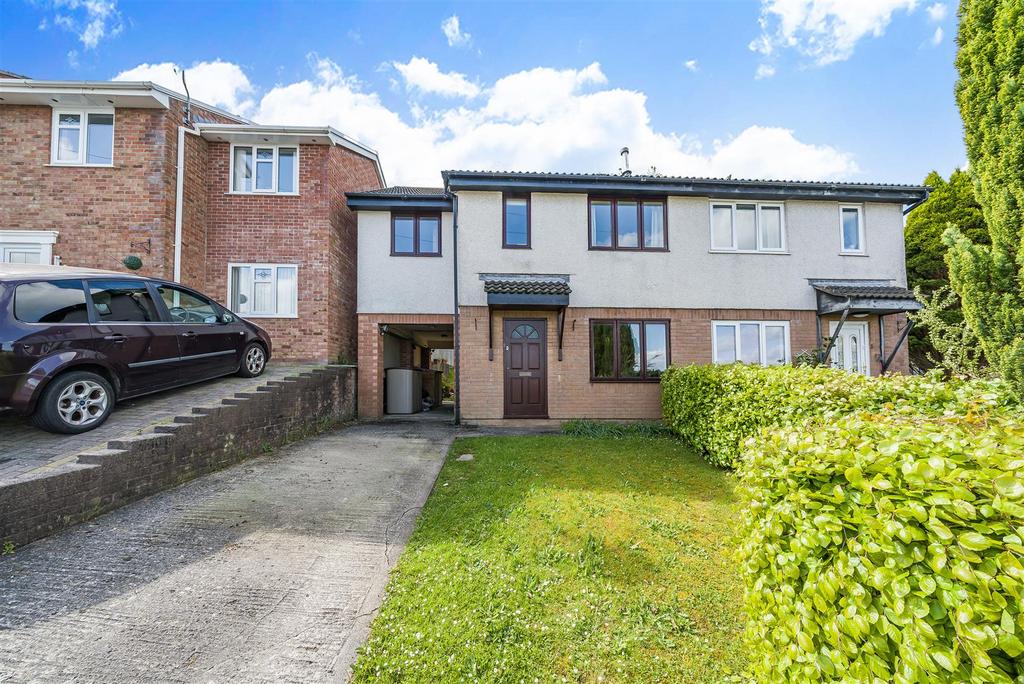 Camrose Drive, Waunarlwydd, Swansea 4 bed semidetached house for sale