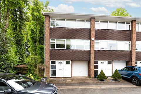 3 bedroom end of terrace house to rent, Old Rectory Close, Harpenden, Hertfordshire