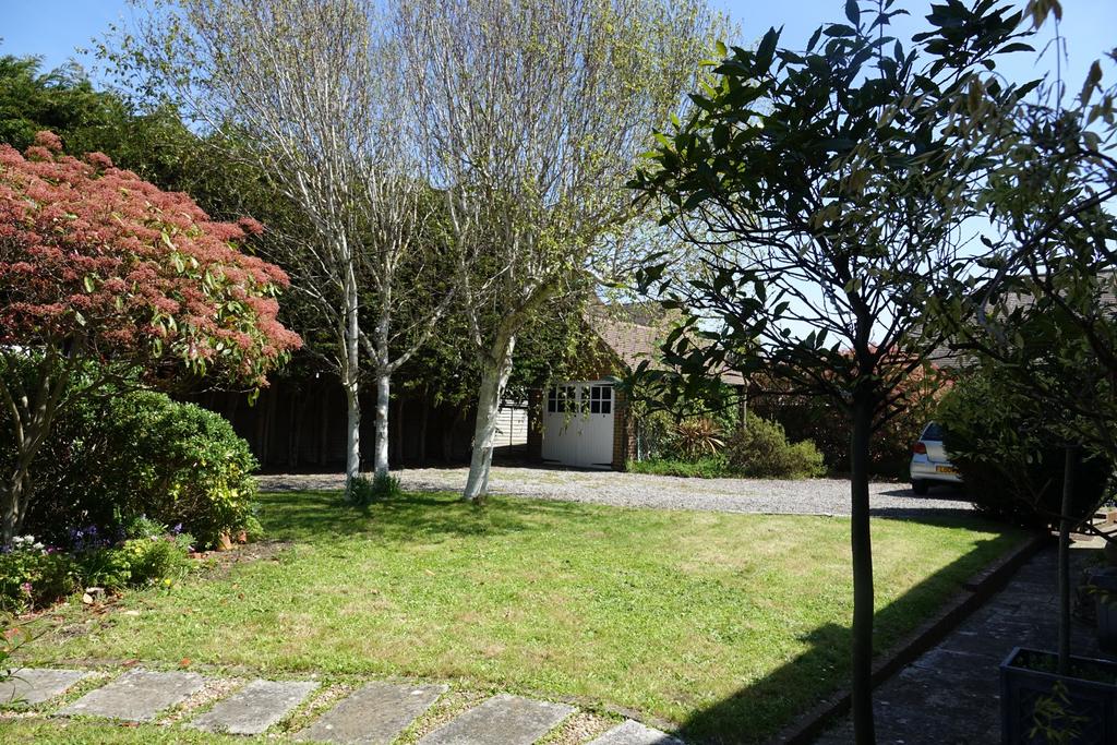 Driveway &amp; Frontage