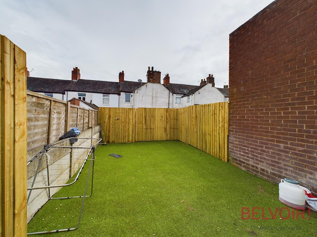 St Aidans Street, Tunstall, StokeonTrent, ST6 2 bed terraced house