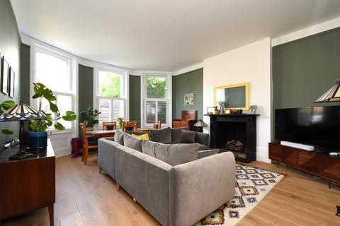 9a Church Rise, London, SE23 2UD