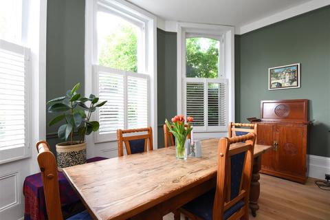 9a Church Rise, London, SE23 2UD