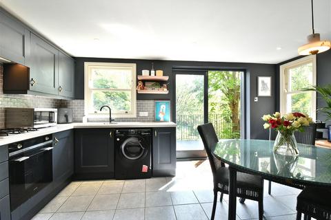 9a Church Rise, London, SE23 2UD