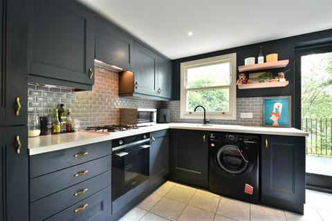 9a Church Rise, London, SE23 2UD