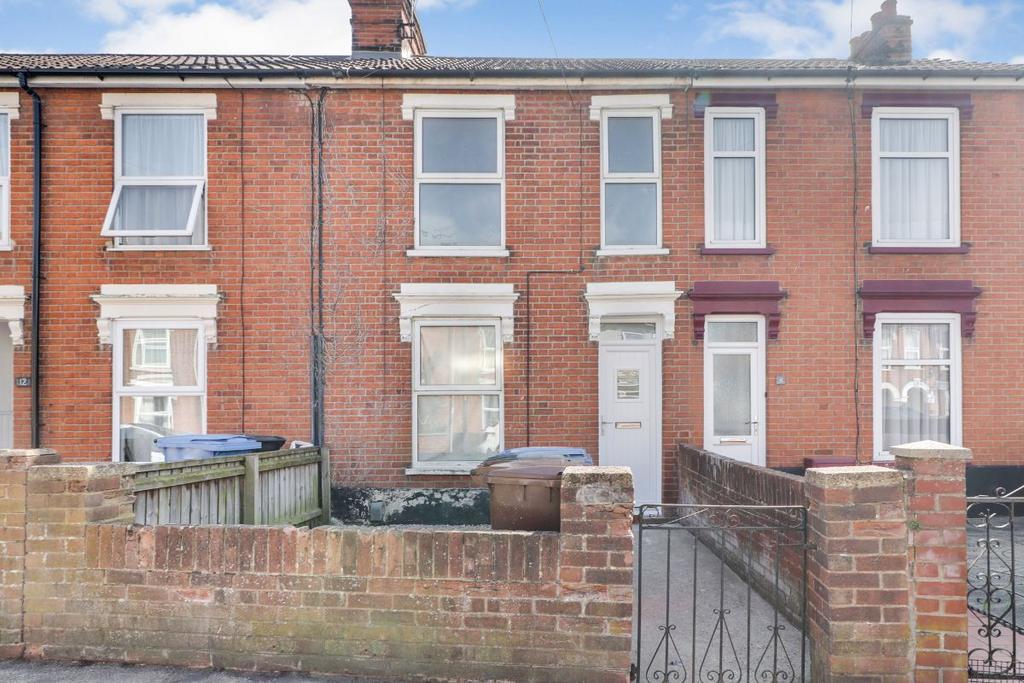 Darwin Road, Ipswich 3 bed terraced house £1,200 pcm (£277 pw)