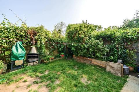 3 bedroom terraced house for sale, Lower Sunbury,  Surrey,  TW16