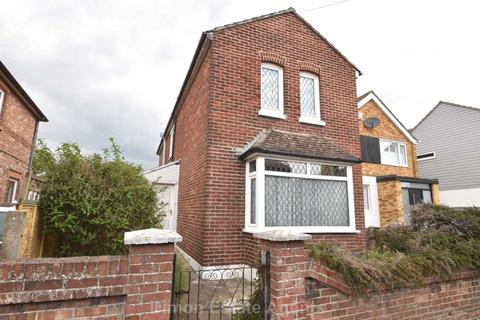 3 bedroom detached house for sale, Grove Road, Hardway