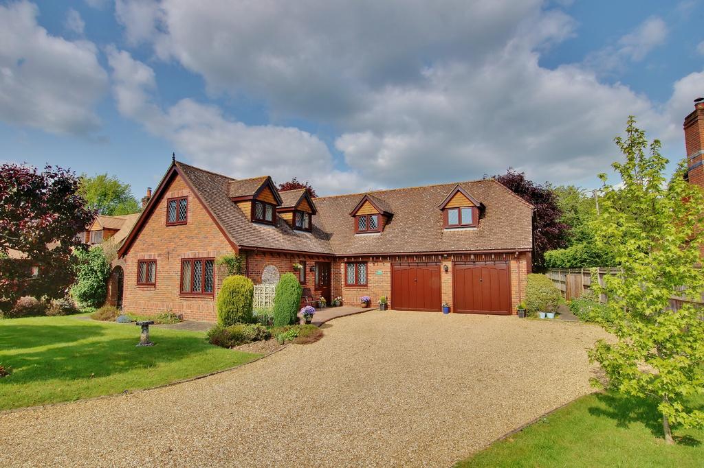 Timsbury, Romsey 4 bed detached house for sale £775,000