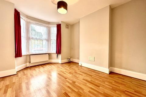 135 Marmadon Road, London, SE18 1EG