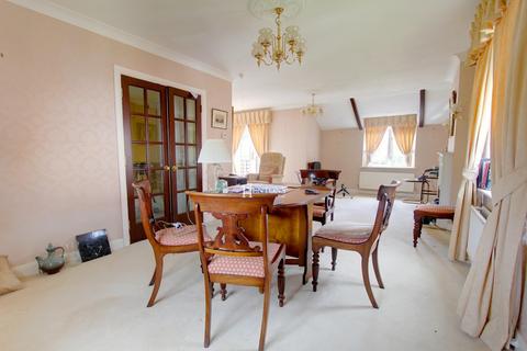 2 bedroom maisonette for sale - Clarendon, Cyncoed Avenue, Cyncoed, Cardiff