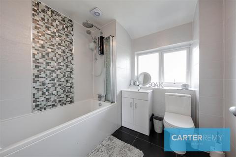 106 Woolmer Green, Basildon, SS15 5LW