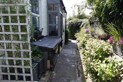 3 bedroom terraced house for sale, Glasbury on Wye,  Near Hay on Wye,  HR3