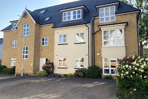 2 bedroom apartment to rent, Frigenti Place, Maidstone, Kent, ME14