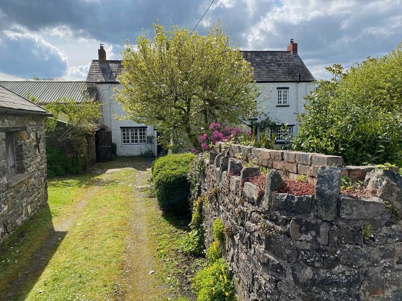 Abergwrelych House, Pontwalby, Glynneath, Neath, Neath Port Talbot. 6