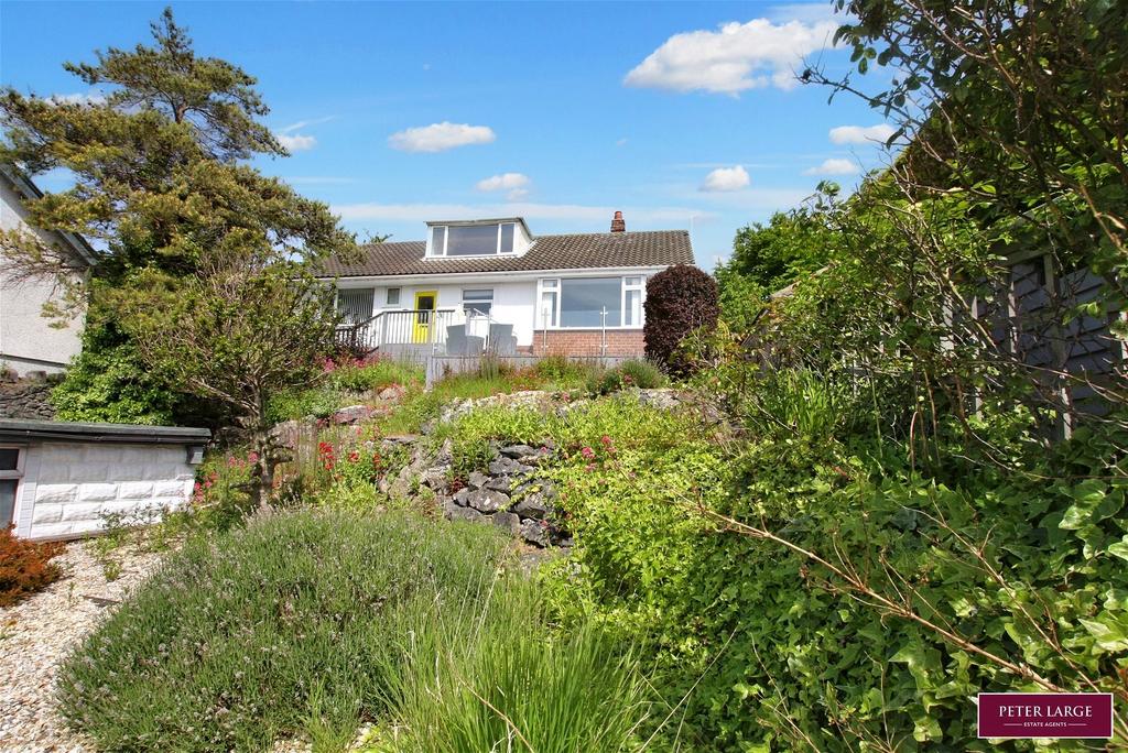 Cwm Road Dyserth LL18 6AY 3 bed detached house for sale £325,000