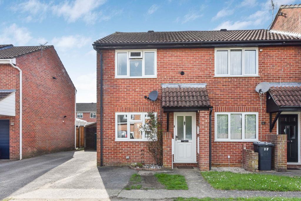 Varna Road, Bordon, GU35 2 bed end of terrace house £295,000