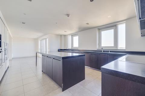 3 bedroom flat for sale, Monarch Point, Imperial Wharf, London