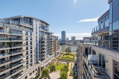 3 bedroom flat for sale, Courtyard House, Imperial Wharf, London