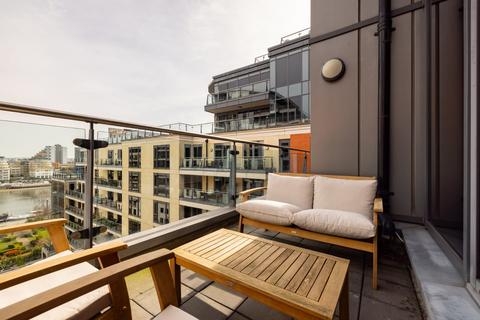 3 bedroom flat for sale, Courtyard House, Imperial Wharf, London