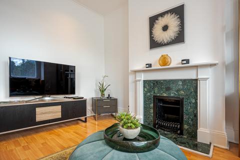 3 bedroom maisonette for sale, Hestercombe Avenue, Fulham, London