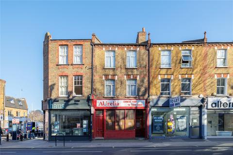 Wandsworth Bridge Road, Fulham, London, SW6