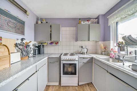 71 Seacole Close, London, W3 6TF