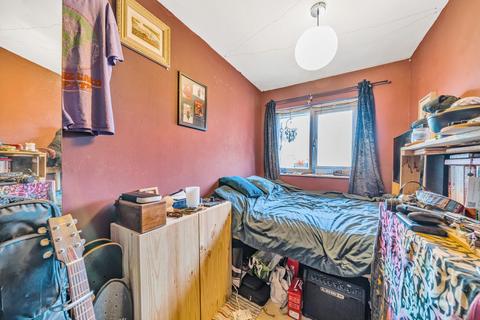 71 Seacole Close, London, W3 6TF