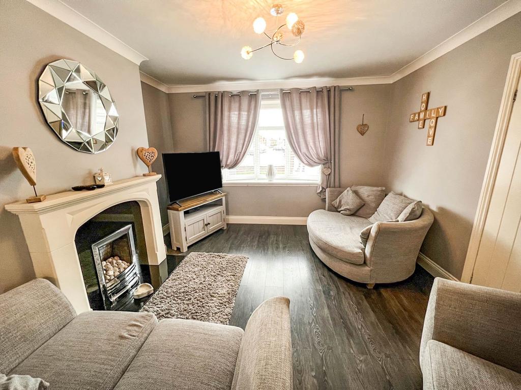 Whitehouse Lane, north shields, North... 2 bed semidetached house £