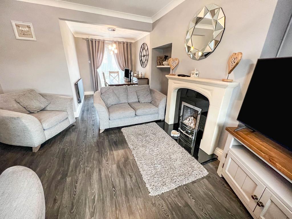 Whitehouse Lane, north shields, North... 2 bed semidetached house £