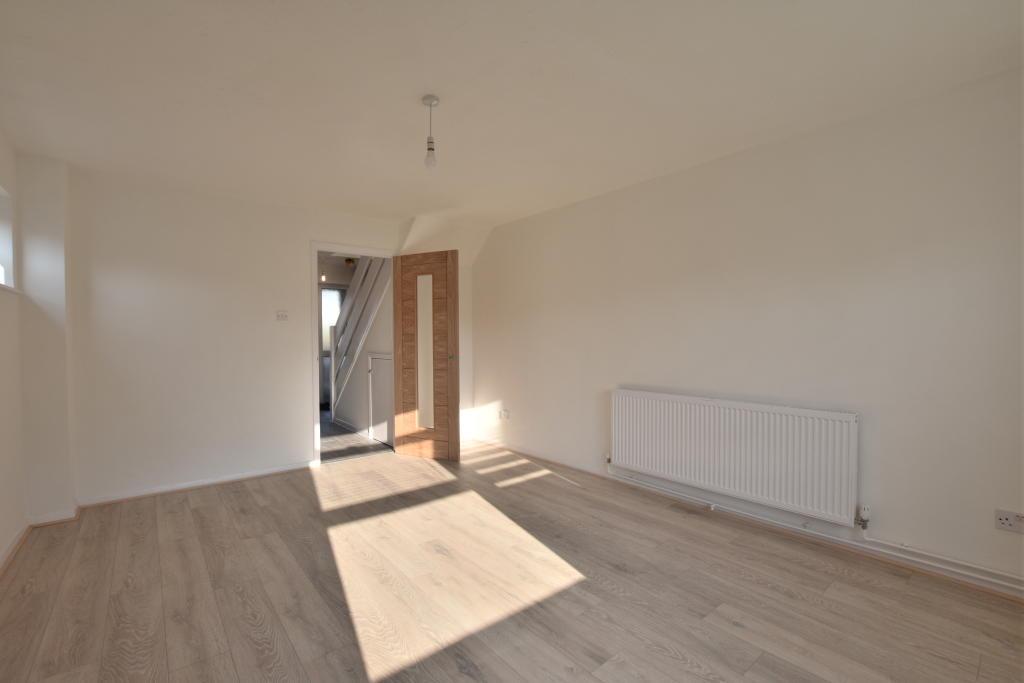 Field Avenue, Canterbury, Kent, CT1 2 bed semidetached house £230,000