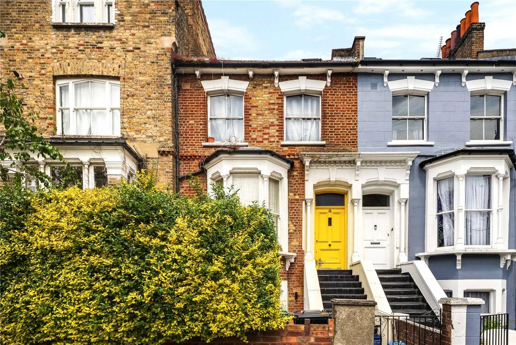 Sandringham Road, Dalston, London, E8 2 bed flat for sale £585,000