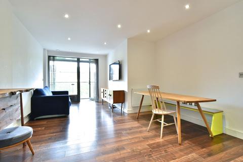 2 bedroom apartment to rent, Queens Road, Peckham, SE15 2EZ