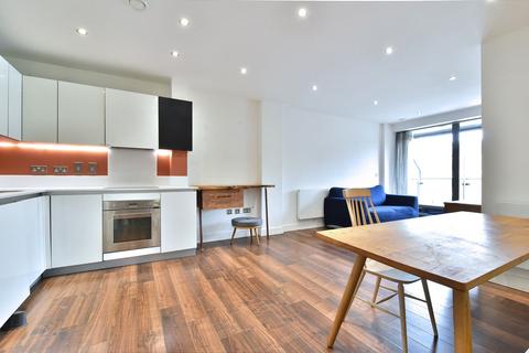 2 bedroom apartment to rent, Queens Road, Peckham, SE15 2EZ