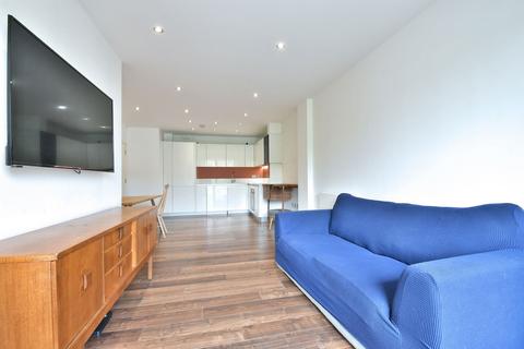 2 bedroom apartment to rent, Queens Road, Peckham, SE15 2EZ