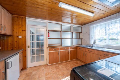14 Achilles Close, Hemel Hempstead, HP2 5QA