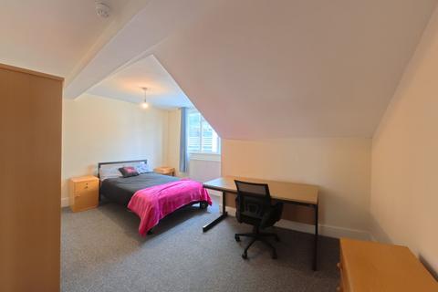 6 bedroom house to rent, Eastern Road, BRIGHTON BN2