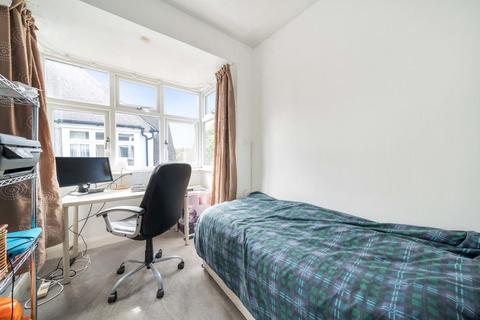 43 Pine Avenue, West Wickham, BR4 0LN
