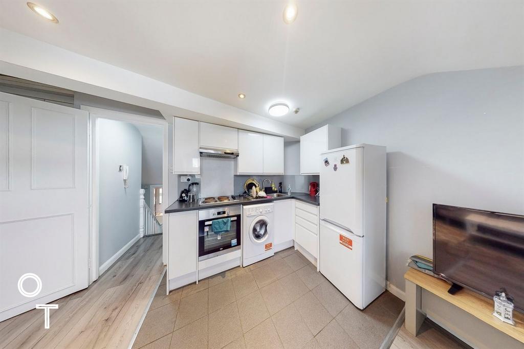 Kitchen 2