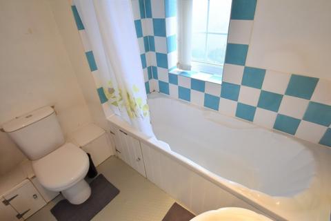 undefined, Howard Close, Luton, Bedfordshire, LU3 2PG